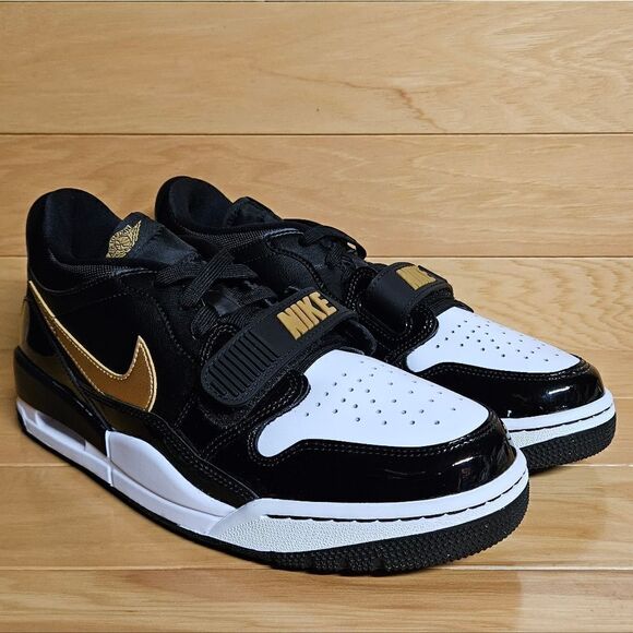 Nike Air Jordan Legacy 312 Low Size 9 Mens Shoe Black Metallic Gold CD7069-071 - Picture 3 of 13